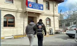 İstanbul- Avcılar'da trafiği tehlikeye düşüren sürücüye 18 bin lira ceza