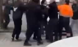 İstanbul - Küçükçekmece'de iftar saatinde çıkan park yeri kavgası kamerada