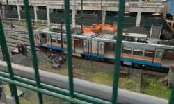 İstanbul - Otogar'da metro raydan çıktı; yolcular tahliye edildi -1