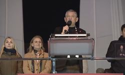 İstanbul - Özgür Özel Bakırköy'de konuştu