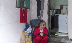 İstanbul - Tavanı çöken evde tek başına yaşayan KOAH hastası: Beni buradan kurtarın