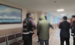 İstanbul- Üsküdar Devlet Hastanesi'nde hastalardan rüşvet aldığı iddia edilen 2 doktor adliyeye sevk edildi