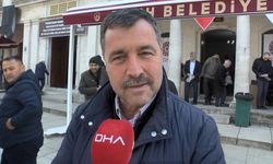 İstanbul- Ziyarete açılan Hırka-i Şerif'e yoğun ilgi