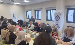 İzmir'de kadınların 'seramik' buluşması; üretime katıldılar