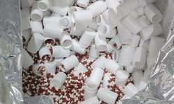 İzmir'de uyuşturucu satıcılarına operasyon: 2 tutuklama