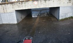 Kamyonet sürücüsünün öldüğü alt geçitte daha önce de bir okul servisi suda kalmış / Ek fotoğraflar