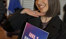 Kanseri yenen İzel öğretmene davul zurnalı kutlama