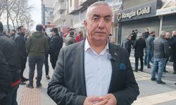 Kar maskeli şüpheliler, kuyumcu çalışanını darbedip 1 kiloya yakın altını alarak kaçtı