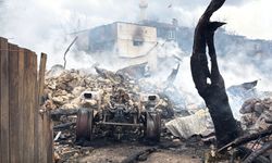 Karabük'te 4 ev, ahır ve traktör yandı, 2 büyükbaş öldü