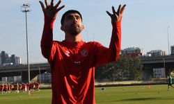 Karşıyaka'da Erhan ve Mücahit dönüyor