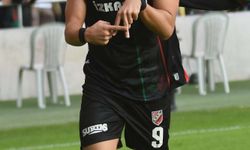 Karşıyaka'da Hamza resmen gitti