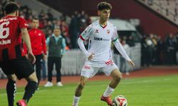 Karşıyakalı Adem Fenerbahçe'ye imzayı atıp Kadıköy'e gidecek