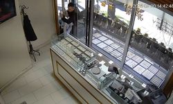 Kuyumcuya silahlı soygun girişiminde bulunan şüpheli yakalandı (2)