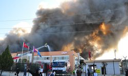 Manisa'da oyuncak fabrikasında yangın/Ek fotoğraflar