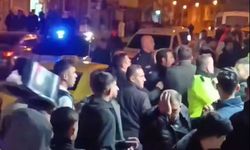 Mardin'de tekmeli, kovalı ve fırçalı kavga kamerada: 3 yaralı