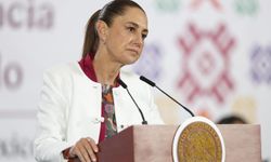 Meksika, Küba'ya petrol sevkiyatını durdurdu