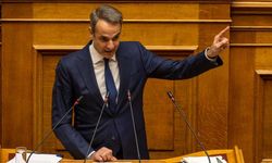 Miçotakis'ten 'anayasa değişikliği' açıklaması