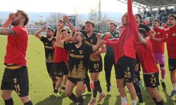 Muğlaspor müthiş seriyle zirveye kondu