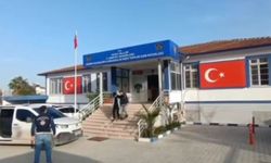 Otomobilde 10 kaçak göçmen yakalandı; 1 tutuklama