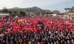 Özgür Özel: Biz seçim sandığı bekliyoruz
