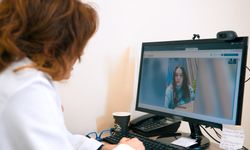 Sağlık Bakanlığı'ndan 150 merkezde çevrim içi sigara bırakma hizmeti