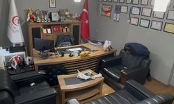 Sağlık çalışanı, kendi kendine yaptığı Heimlich manevrası ile hayata tutundu