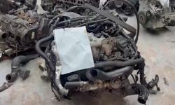Samsun'da gümrük kaçağı 13 otomobil motoru ele geçirildi
