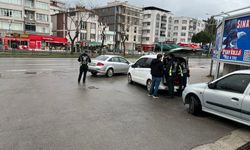 Samsun'da korsan taşımacılık yapan 15 sürücüye 58 bin lira ceza