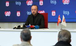 Sivasspor Başkanı Burak Özçoban: Bizim bu ligde yenemeyeceğimiz takım yok