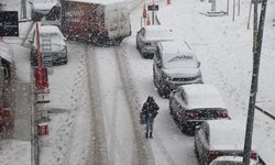 Van'da kardan 40 yerleşim yeri ulaşıma kapandı