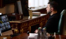 Zelenskiy: Kiev'de 1400'den fazla apartman ısıtmasız kaldı