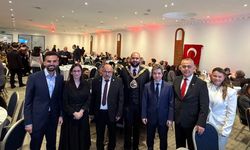 Londra Türk Birliği İftarında Geniş Katılım
