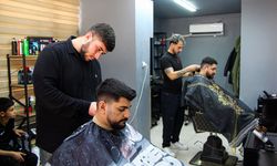 Adana'da bayram öncesi berber randevuları doldu