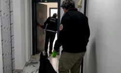 Adana'da 'torbacı' operasyonunda 2 tutuklama