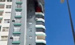 Apartmanda çıkan yangında mahsur kalan baba ve bebeğini inşaat işçisi kurtardı