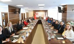 Bakan Göktaş, baroların kadın ve çocuk hakları komisyonu temsilcileriyle görüştü