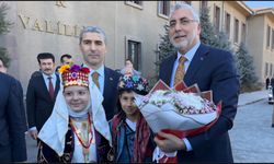 Bakan Işıkhan: Türkiye, coğrafyamızı huzura kavuşturacak her türlü diplomatik adımın yanında yer alacaktır