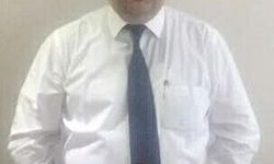 Çanakkale'de vatandaşları 300 milyon lira dolandırdığı ileri sürülen emlakçı, evinde ölü bulundu