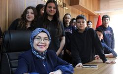 Doğuştan bedensel engelli Tuğba, azmiyle önce memur sonra öğretmen oldu