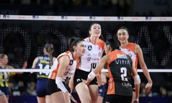 Eczacıbaşı Dynavit, Kupa Voley finalinde VakıfBank'ın rakibi oldu