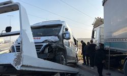 Eskişehir'de TIR, 4 araca çarptı; 12 yaralı