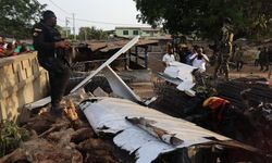 Gana'da küçük uçak düştü: 2 ölü