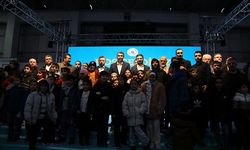 'Gençlik Uyanıyor, Ailecek Duada Buluşuyor' projesinde 10 haftayı tamamlayan gençler ödüllendirildi