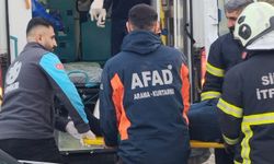 Hafif ticari araç şarampole yuvarlandı; baba ve kızı hayatını kaybetti