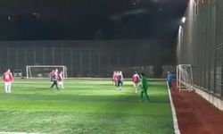 Halı sahada kalp krizi geçirip, öldü