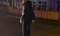 Hasarlı kaza sonrası sürücünün darbedildiği anlar kamerada