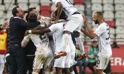 Hesap.com Antalyaspor - Gaziantep FK: 1-4