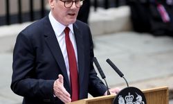 İngiltere, ABD'ye İngiliz üslerini kullanma izni verdiğini açıkladı