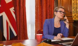 İran'dan İngiltere'ye 'askeri üs' tepkisi