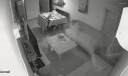 İsrail'in nükleer tesislerinin bulunduğu Dimona, İran'ın fırlattığı füzelerle vuruldu